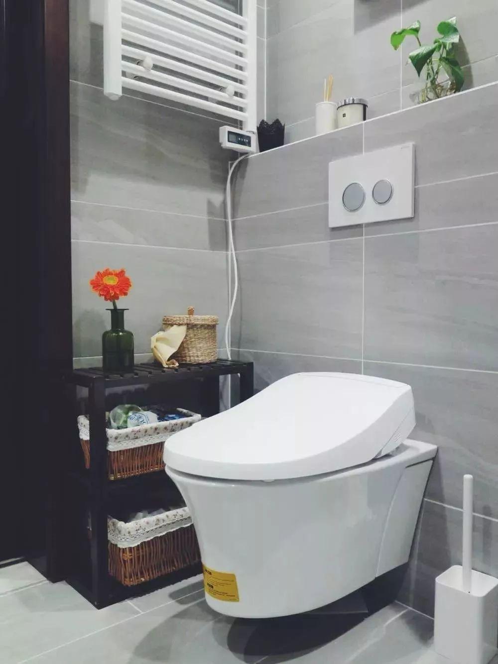 壁挂式马桶不怕翻掉吗,壁挂式马桶不用沉池吗