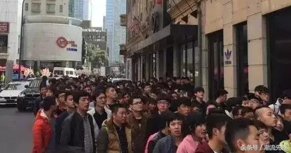 涓浗鏈塻upreme鐨勯棬搴椾箞,supreme蹇呴』鍒颁腑鍥藉紑搴楀悧