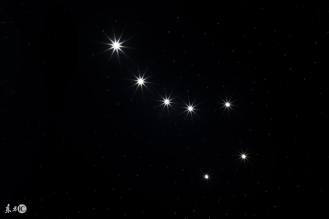 貔貅金蟾摆件怎么摆放,黄财神貔貅金蟾能摆放在一起吗