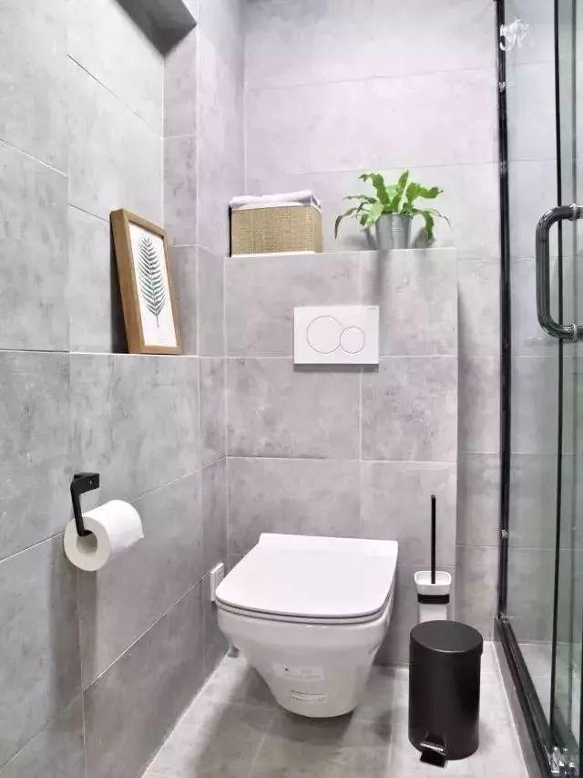 壁挂式马桶不怕翻掉吗,壁挂式马桶不用沉池吗