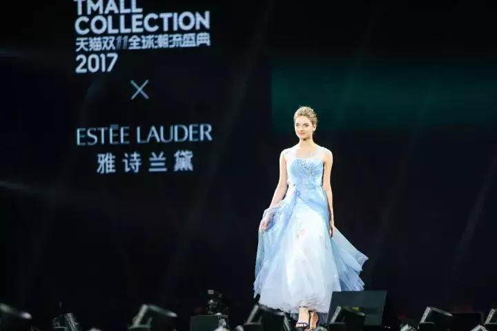 范冰冰双生花大秀,范冰冰李宇春同台视频