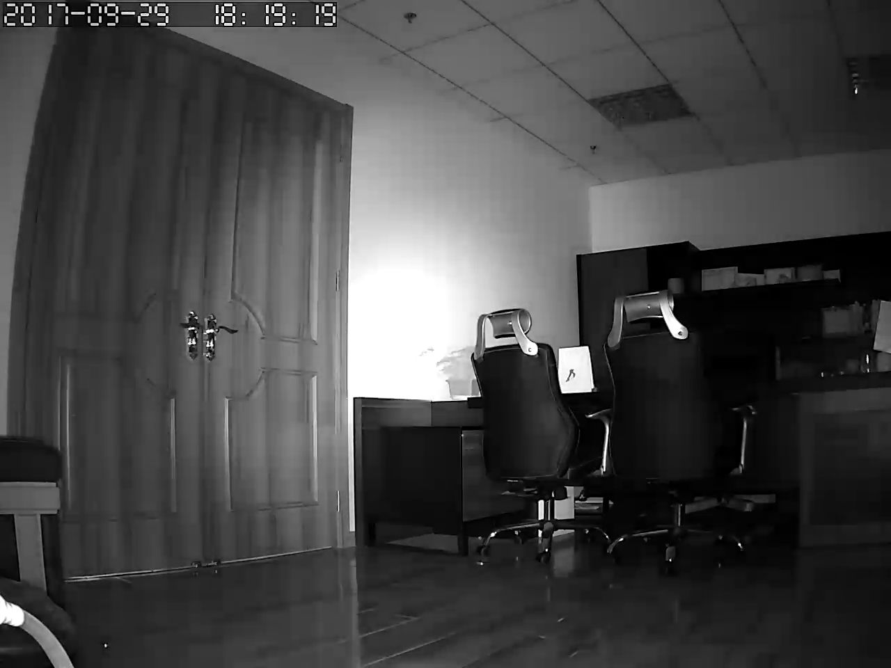 乔安监控器360旋转家用推荐,乔安监控器360旋转家用画面能倒转