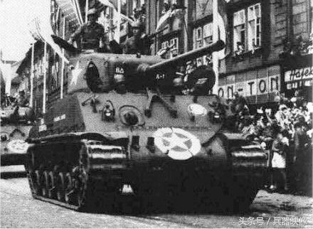二战后各国柴油版的m4谢尔曼坦克,二战美国m4谢尔曼中型坦克