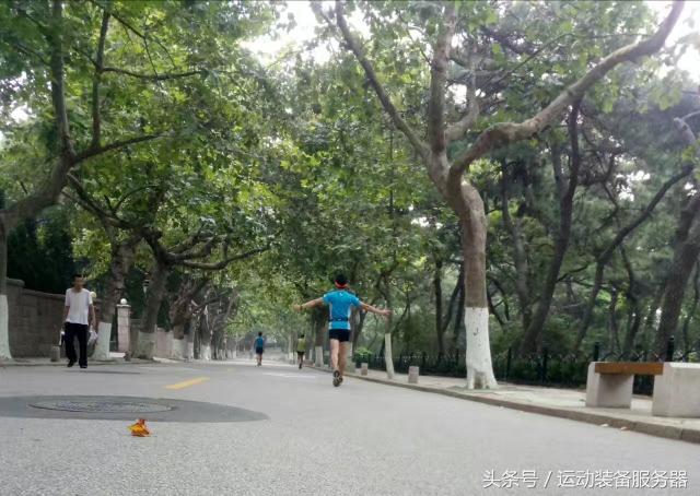 首发:跑友群测——意大利MICO专业压缩小腿袜