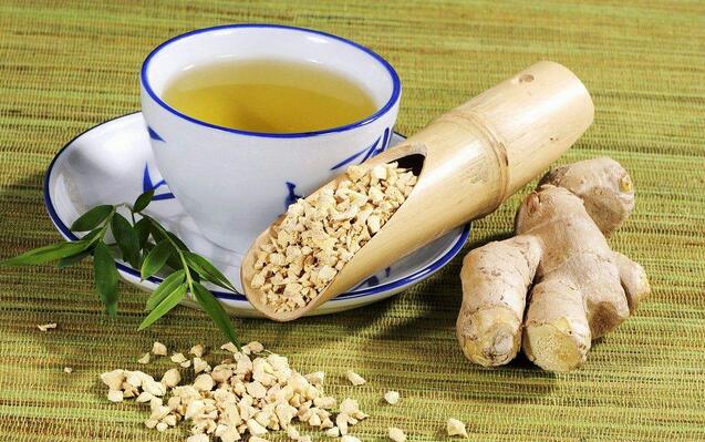 晚上吃姜胜似躲霜是真的吗,秋吃姜赛砒霜