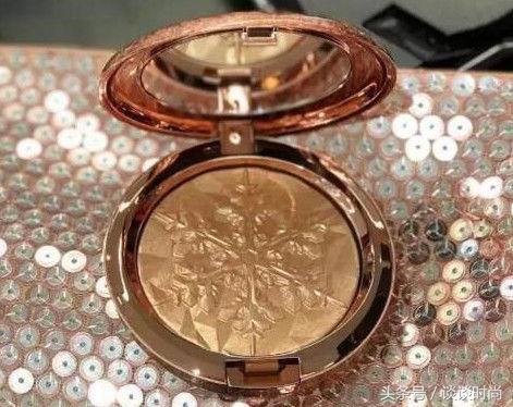 美到窒息的自然妆容,美到令人窒息的圣诞彩妆