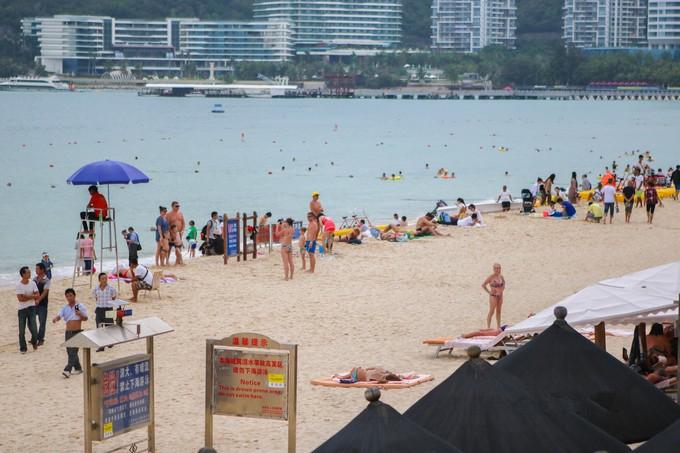 预支一段未来的旅行，带着父母去度假——三亚