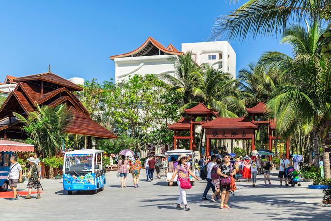 预支一段未来的旅行，带着父母去度假——三亚