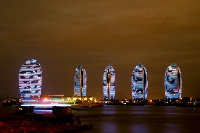 预支一段未来的旅行，带着父母去度假——三亚