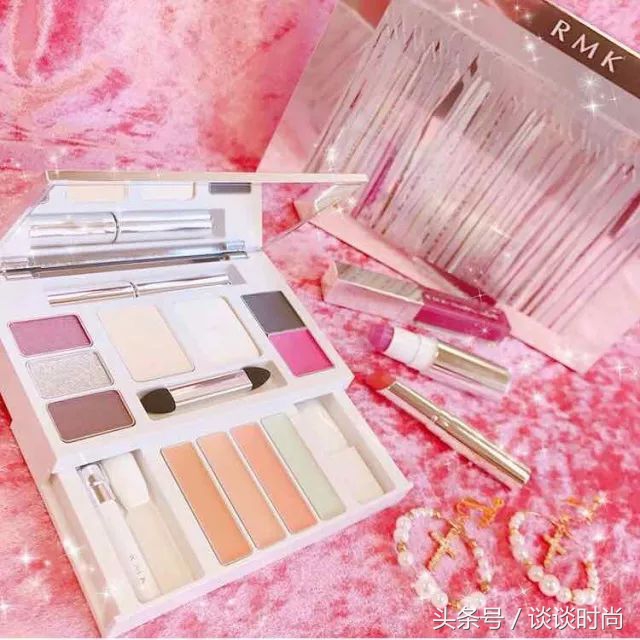 美到窒息的自然妆容,美到令人窒息的圣诞彩妆