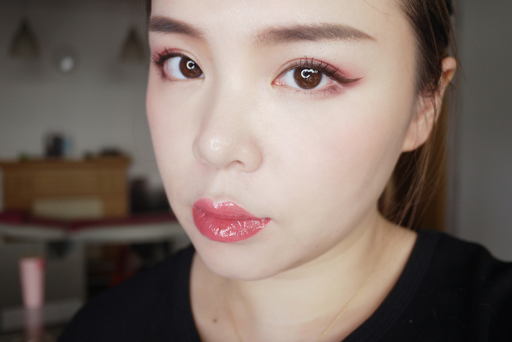 周冬雨卷发神器,周冬雨光腿神器