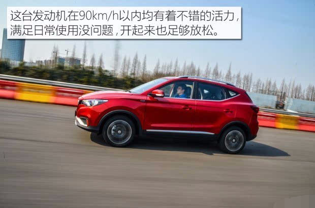 3缸带涡轮发动机到底抖不抖,三缸1.0t和自吸1.5动力