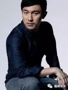 父亲是一代功夫大侠，他在学校却被欺负，如今出道16年终获肯定