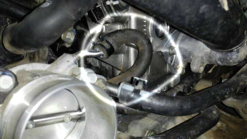 货车发动机水温过高是什么原因,发动机水温过高致熄火是什么原因