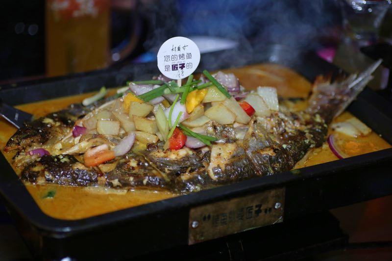 这家烤鱼真的很好吃,这家烤鱼吃了一次就念念不忘