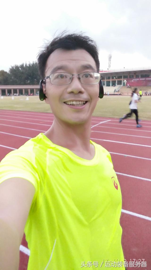 首发:跑友群测——意大利MICO专业压缩小腿袜