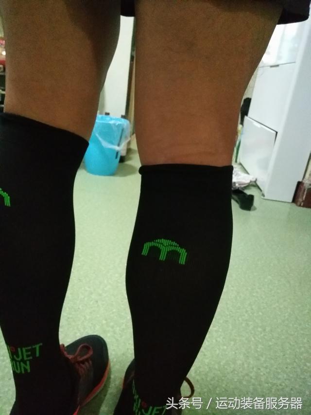 首发:跑友群测——意大利MICO专业压缩小腿袜