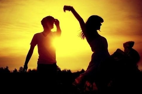 女朋友说分手了怎么办呀,女朋友一生气就说分手