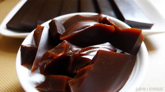 阿胶正品和伪品的区别,伪劣阿胶