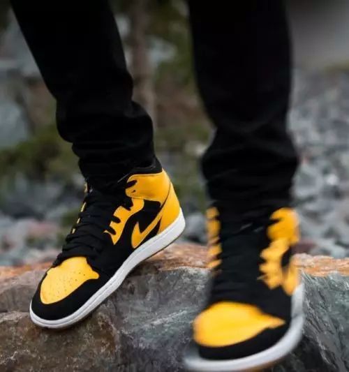 aj荔枝皮与平纹皮哪个贵,为什么有的aj贵有的便宜