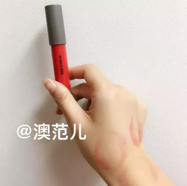 被狠狠种草！深度测评+试色可以“吃”的澳洲口红后