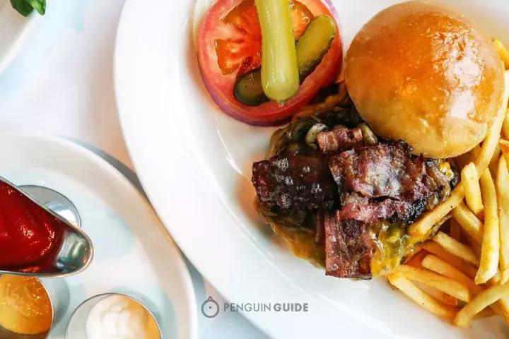 汉堡店最贵的汉堡哪个更好吃,你们觉得什么价格的汉堡最好吃