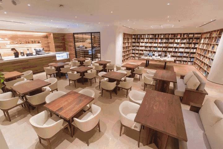 服饰品牌如何入驻大型商场,服装品牌如何进军购物中心