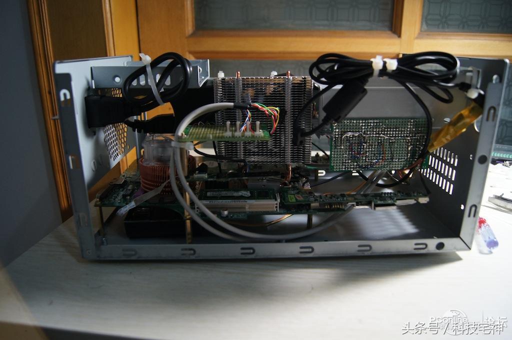 联想一体机拆机改台式电脑,旧联想笔记本改造小主机