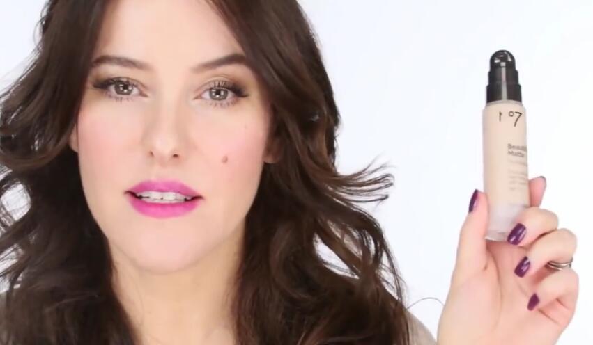 六款爆款粉底液,兰蔻奇迹水润粉底液po-01适合油皮