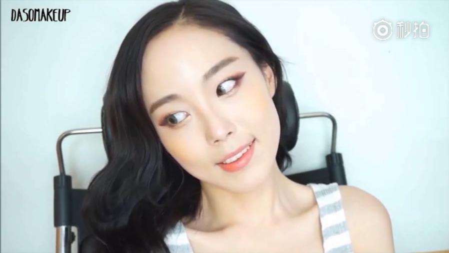 吸睛化妆技巧,吸睛妆容教程