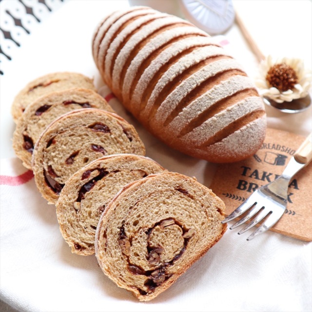 面包沙龙｜95后野路子的烘焙狂魔如何炼成？