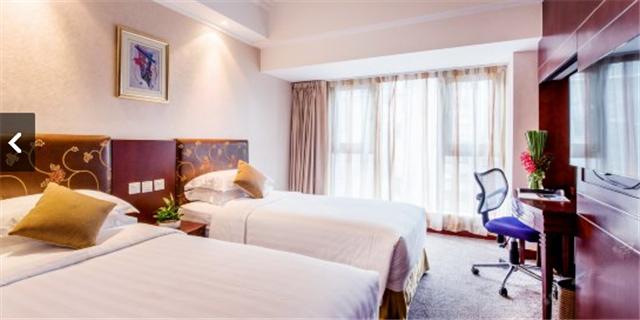 香港住哪里又便宜又方便,寸土寸金的香港