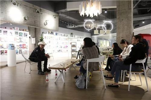 大冰畅销书排行第几,大冰畅销书和谁齐名