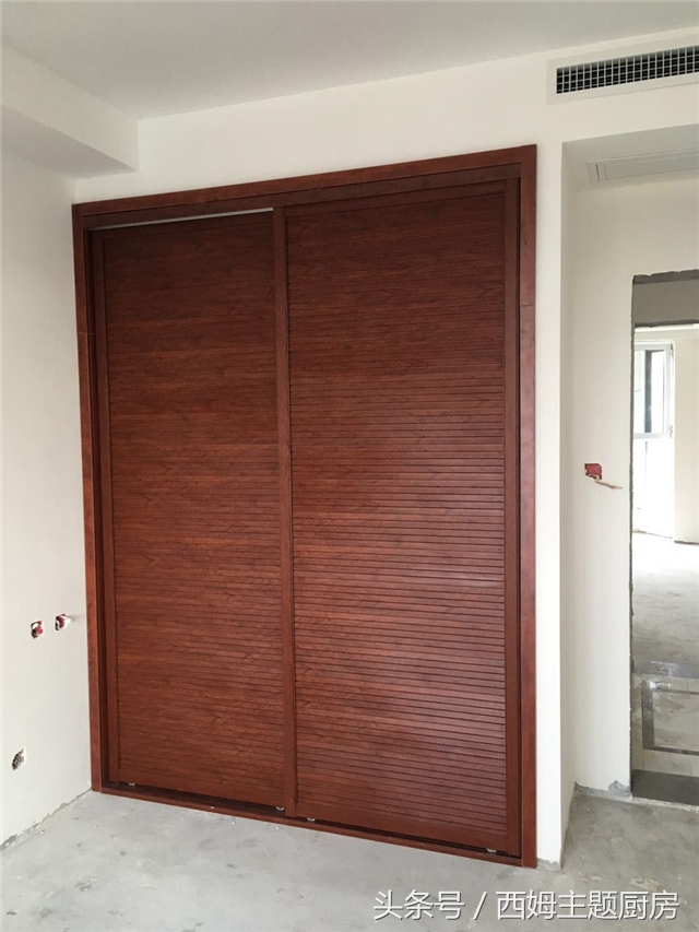 移门衣柜和手拉门衣柜哪个好,移门衣柜好还是开门衣柜好