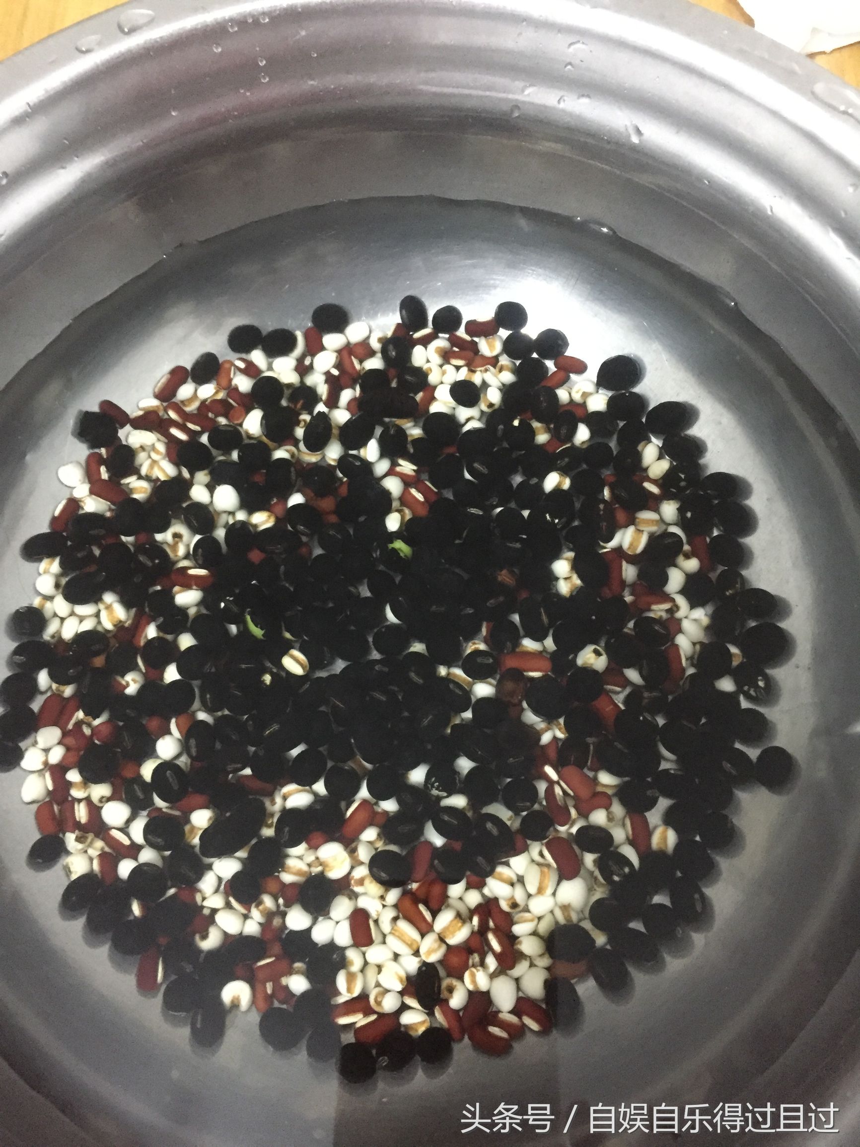 五谷营养粥制作过程,营养五谷粥正宗做法