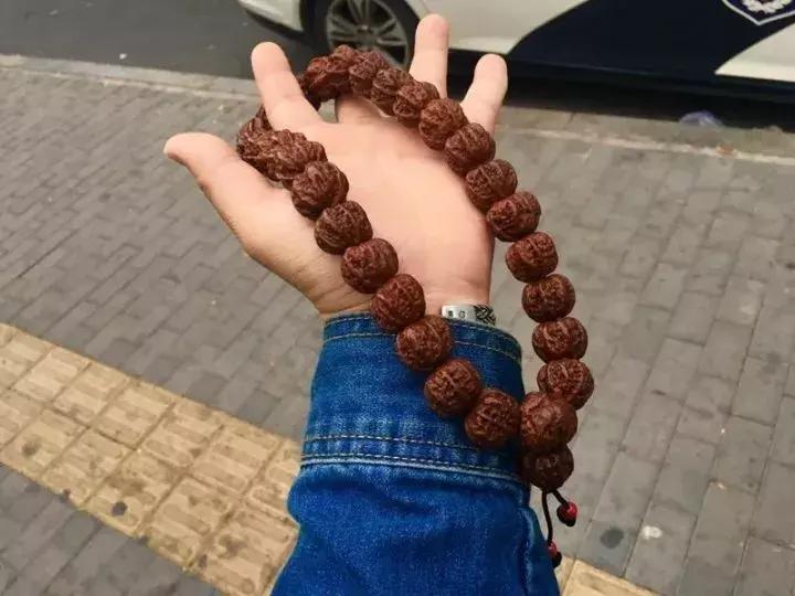 三种常见的核桃串,野生小核桃串什么样的好