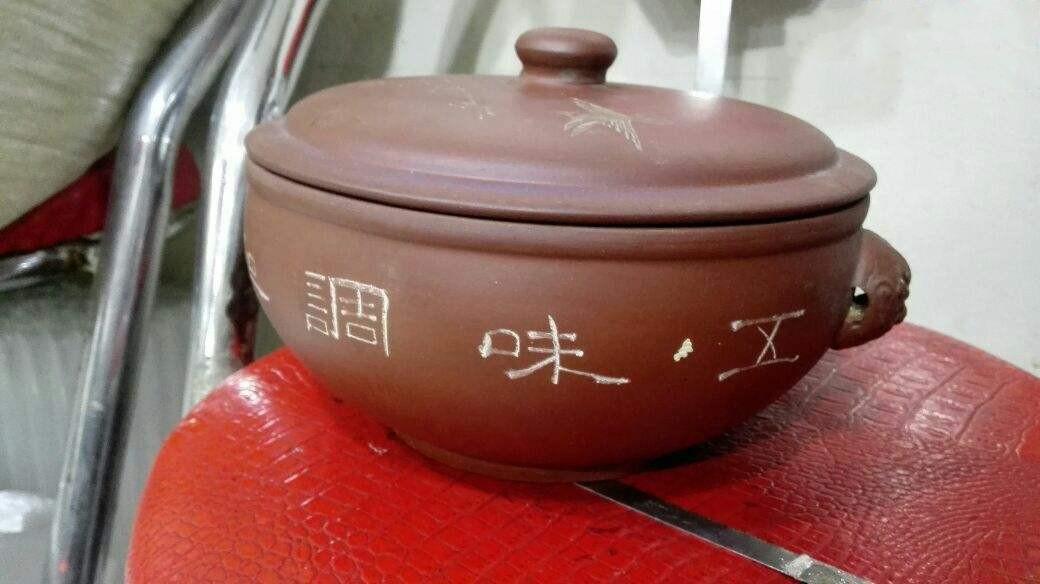 网上买的紫砂陶瓷炒菜锅靠谱吗,紫砂炒菜锅骗局揭秘