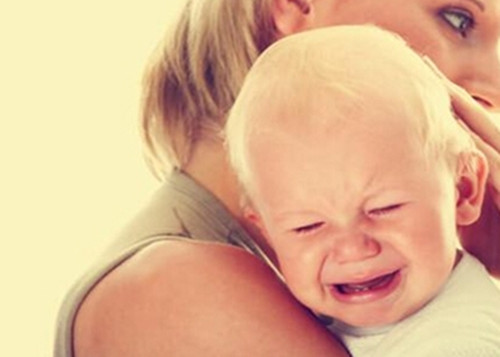 宝宝白天睡觉晚上不睡该怎么改善,宝宝白天不睡觉有什么妙招