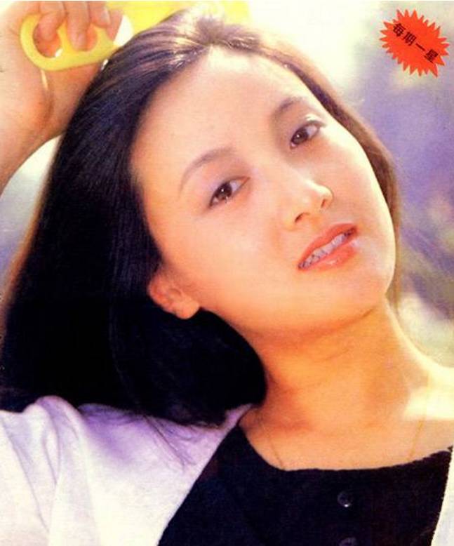 张国立给邓婕62岁生日一封信,邓婕60岁收到张国立情书