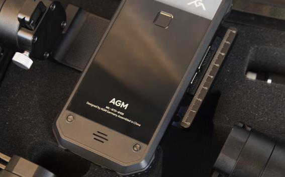 外国卖中国三防手机,老外购买中国小米手机