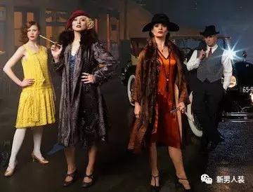 “剃刀帮”地下皇后，是两位家庭主妇