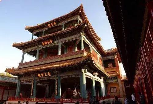 都告诉你们别把故宫挤爆了你们还是挤爆了