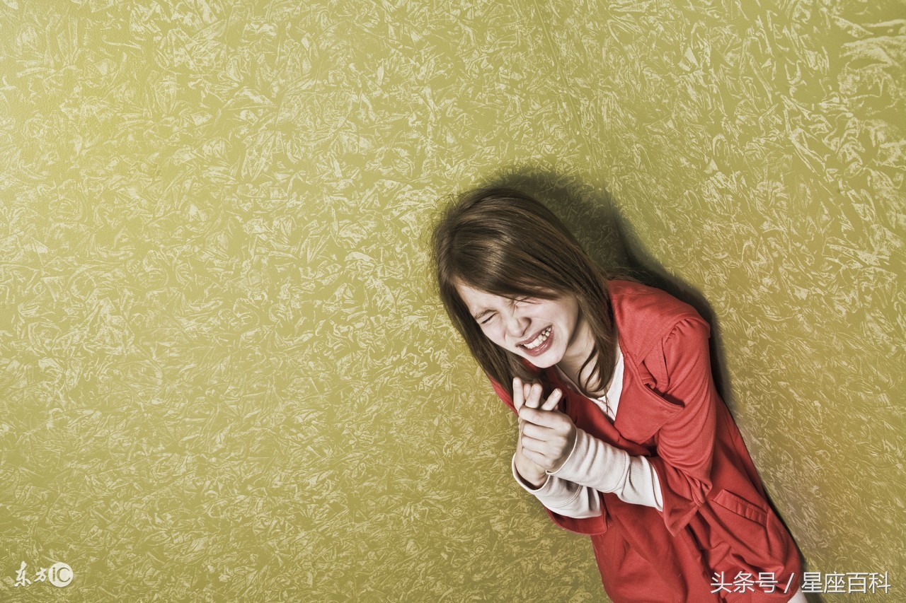 明明很想念你,明明很想念你却忍住不联系你