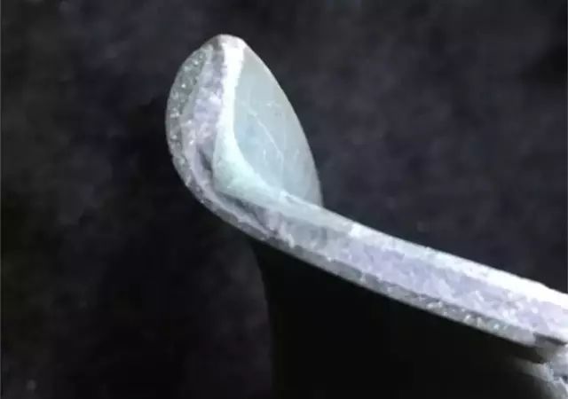 龙泉瓷器鉴定,龙泉瓷器厚胎厚釉