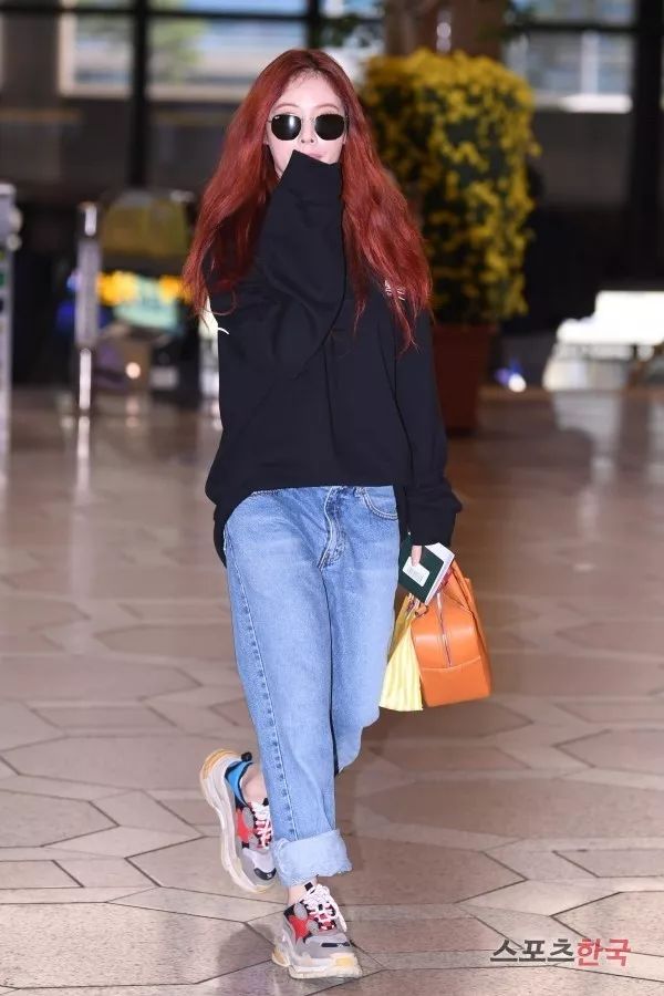 一周爱豆穿衣榜｜众爱豆扎堆首尔时装周可是他们的*服私**更好看