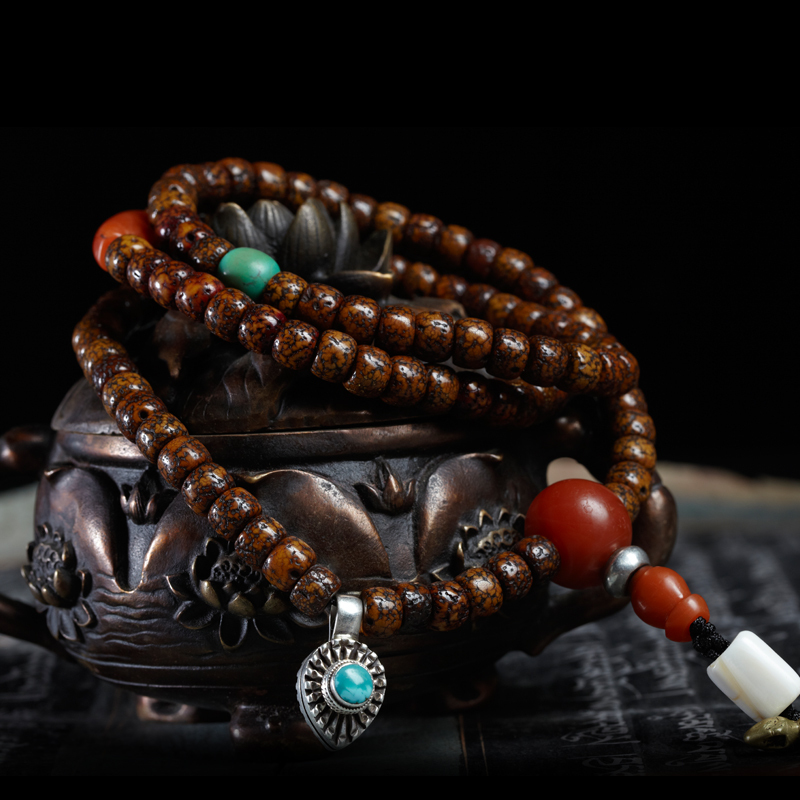 新买的星月菩提手链怎么保养,星月菩提可以上油保养吗