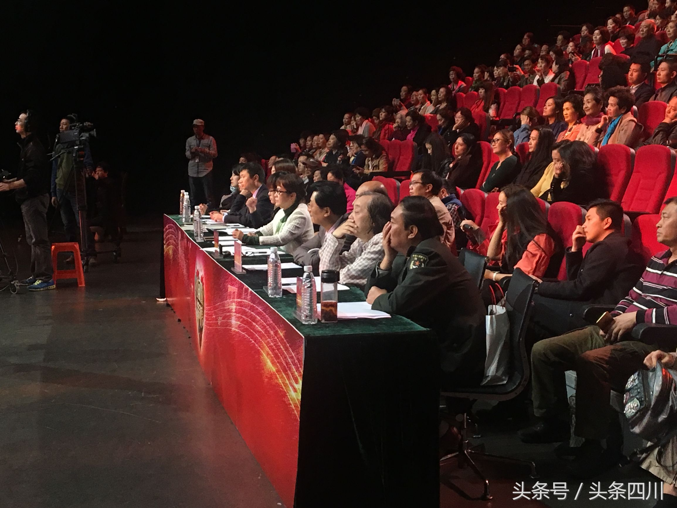 用音乐点亮生活希望,用音乐点亮生活用艺术滋润生命