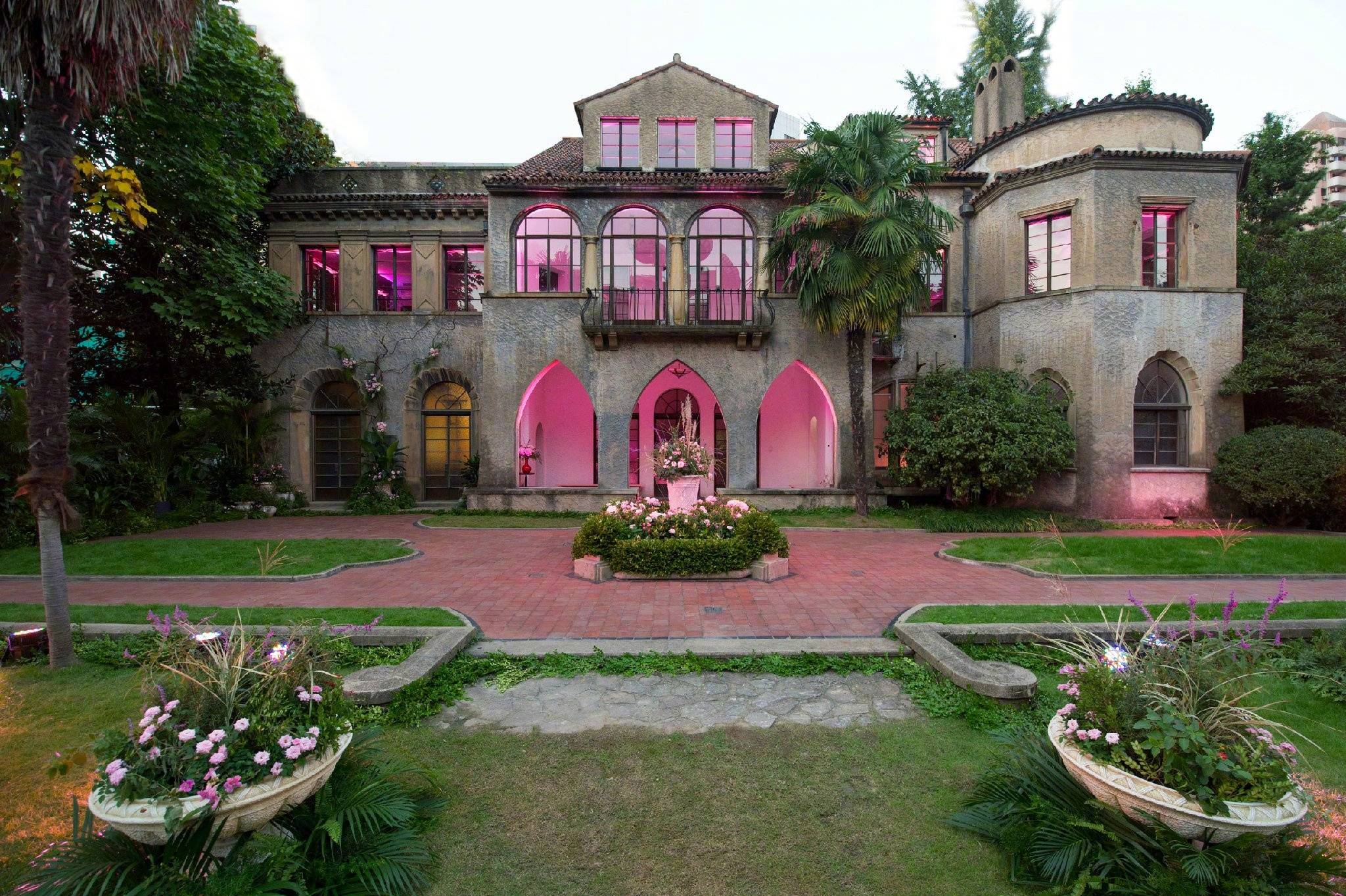 gucci最新款倪妮广告款,倪妮代言gucci穿搭