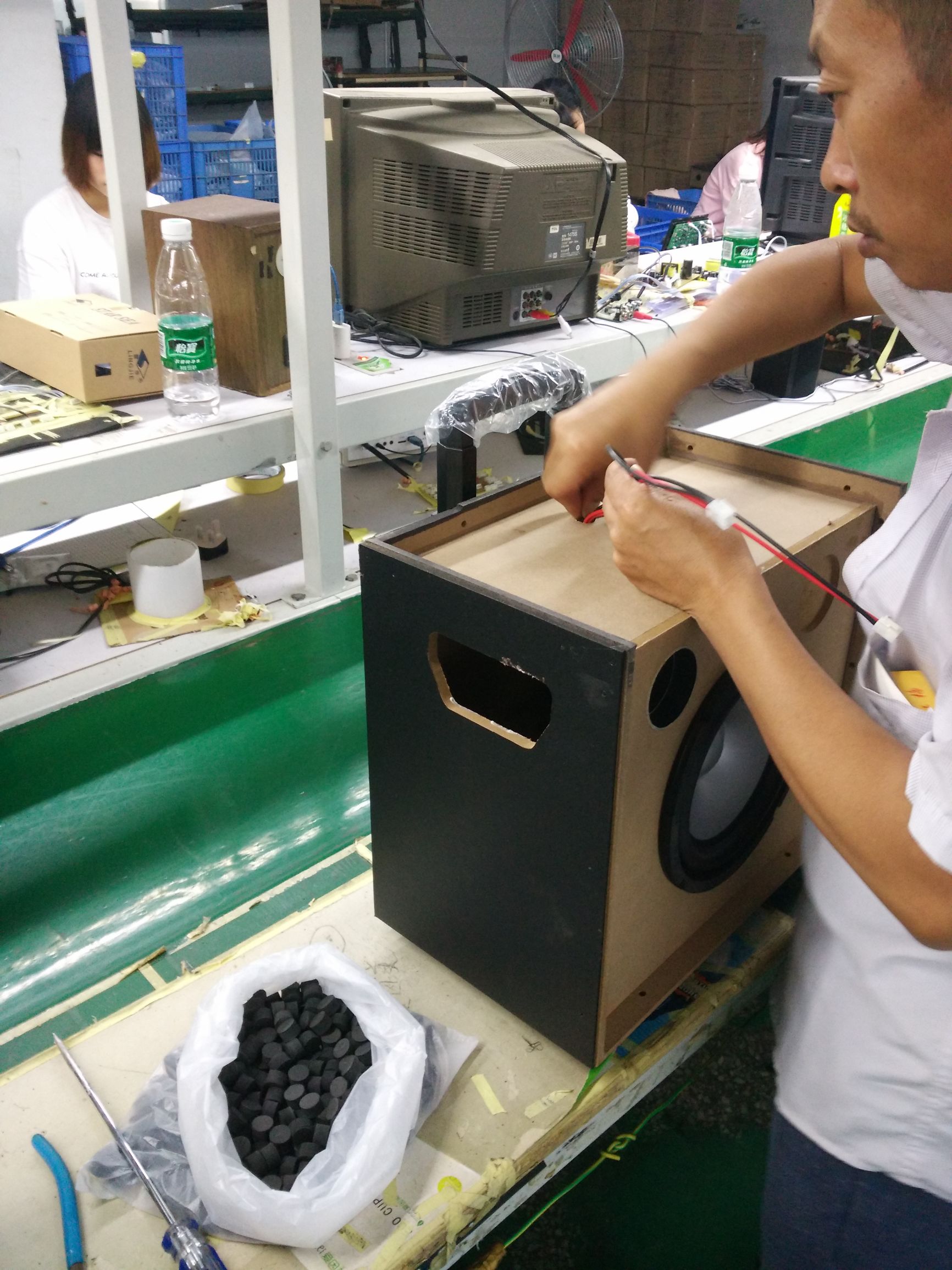 拉杆音箱制作过程,拉杆音响制作图解