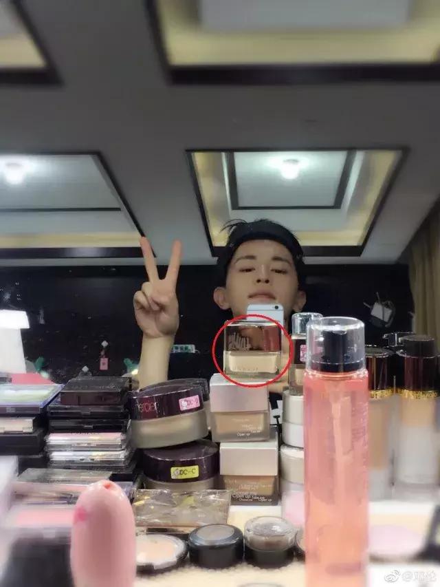 迪丽热巴用过的化妆品,迪丽热巴使用的化妆品